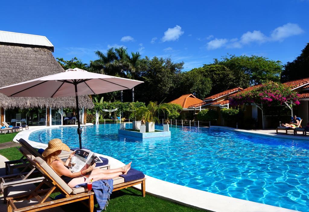 Seis Playas Hotel Tamarindo Exterior photo